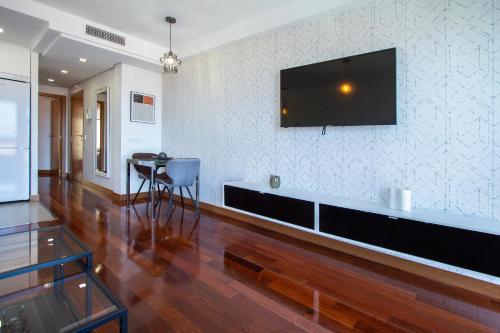 Superior Apartment image 5