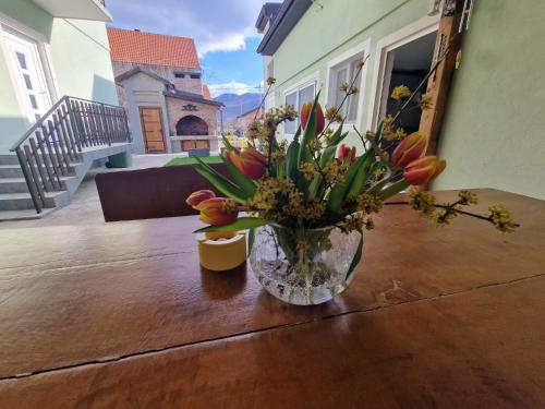 ANA, Gračac (foto 8)