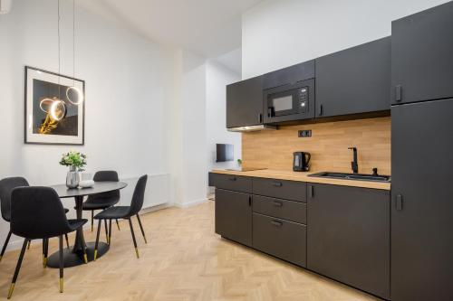 K33- Boutique Apartments, Best Location, by BQA 5