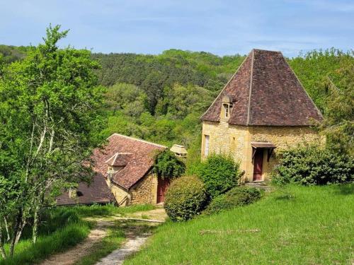 Beautiful house with heated pool - Location saisonnière - Saint-Léon-sur-Vézère