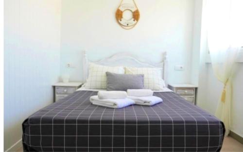 One bedroom appartement with furnished terrace and wifi at Poble Nou 6 km away from the beach