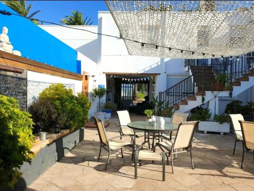 One bedroom appartement with furnished terrace and wifi at Poble Nou 6 km away from the beach