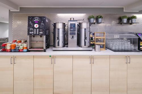 Ételek és italok, a&o Munich Hackerbrucke in München