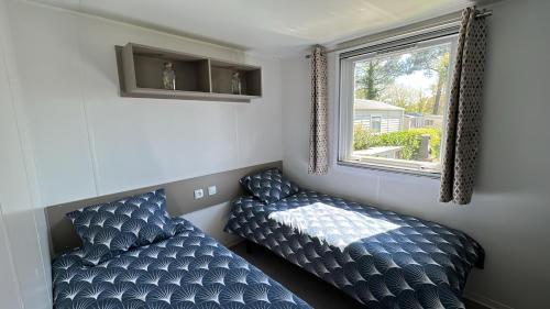 MobilHome 2 chambres 229 dans Camping 4 étoiles