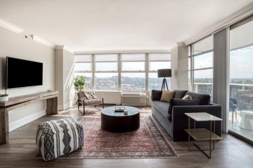 CozySuites 800 Tower 1BR with gym! 10 in Louisville, USA