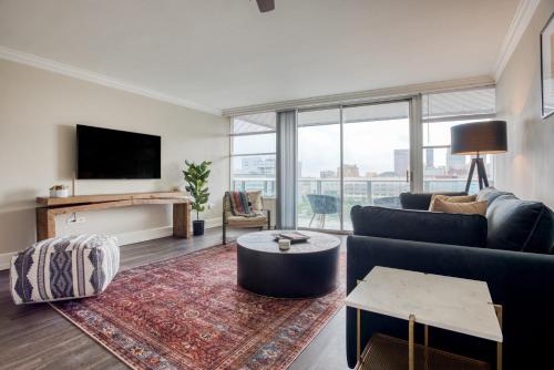 CozySuites 800 Tower 1BR with gym! 16 in Louisville, USA