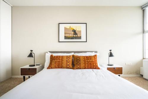 Spacious 2BR 2BA CozySuites with gym! 30 in Louisville, USA