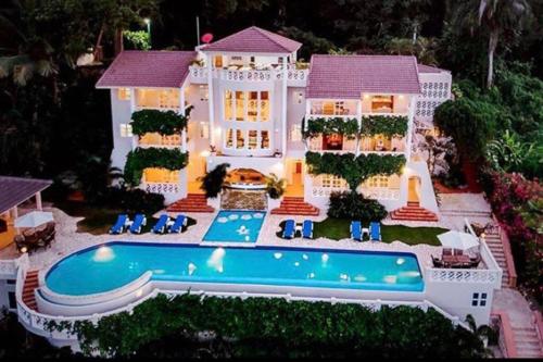 Spectacular Ocean Views - Cabrera - Sleeps 18