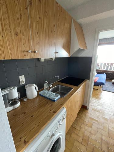 Konyha, Chez Edgar in Thollon-les-Memises