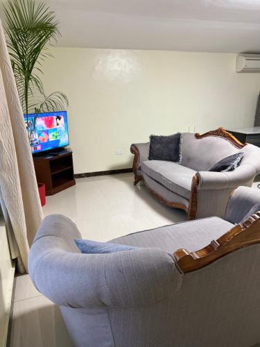 1 BR Apartment W/pool&Gym Masaki