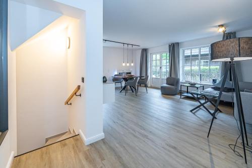 Apartment with Terrace image 10