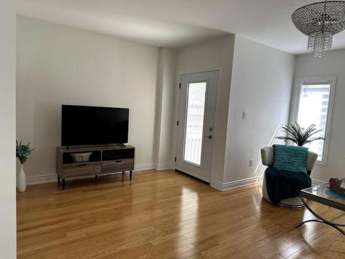 Beautiful townhouse. photo 3