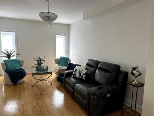 Beautiful townhouse. photo 4
