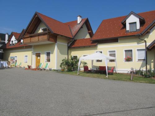  Apfelhof FLIEDER, Pension in Kukmirn bei Rudersdorf