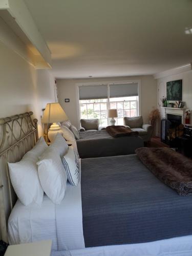 Farm Road Estate - image 10