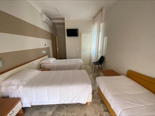 Primavera Room Type - Triple Room