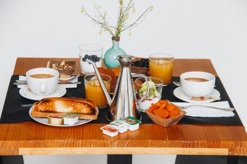 Hotel Mar Azul & Surf - image 2