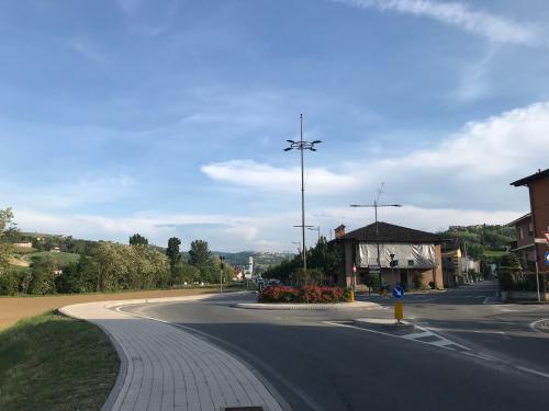 Casa Piero - villetta con piscina ad Alba, Langhe