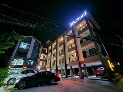 Sherlyn Hotel&Cafe