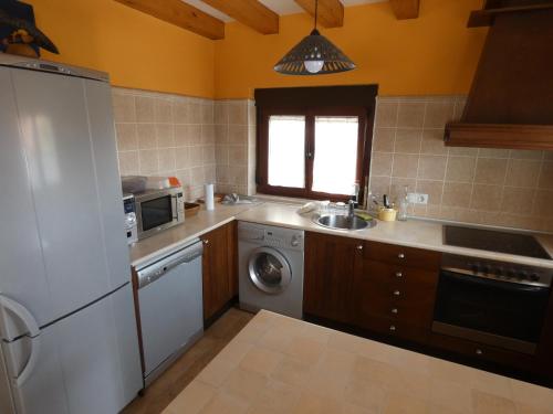 廚房, Alojamiento Turístico Prellezo (Alojamiento Turistico Prellezo) in 烏恩基拉