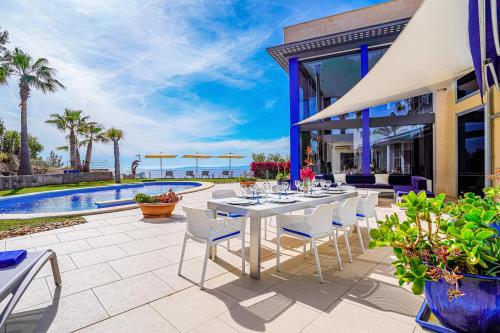  Villa Bay Blue, by Priority in Badia Gran