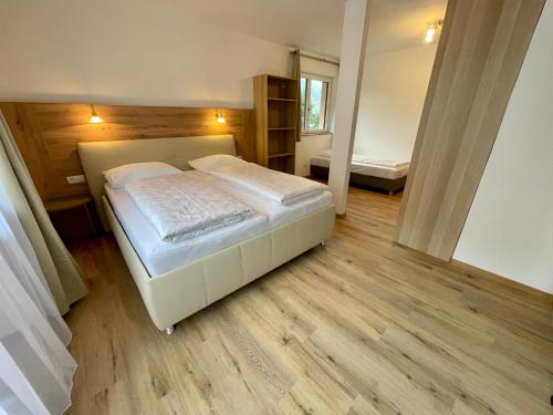   Transit B&B - Your Stopover, Pension in Sterzing