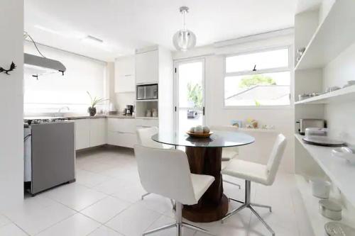 Villa Monteriggioni near Prainha Beach