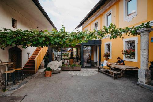 A szálláshely kívülről, Hotel Pok Garni in Brezovica Pri Ljubljani