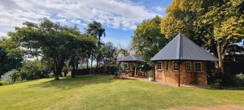 The Loft: Cosy 1 Bed Loft W/ Amazing View and Pool