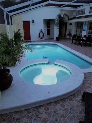 The Private Retreat - Three Bedroom Home - image 24