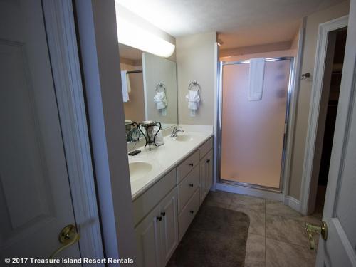 Treasure Island 0706 - image 28