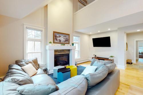 Castle Hill Condos G4 in Proctorsville, USA