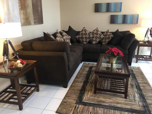 The Private Retreat - Three Bedroom Home - image 34