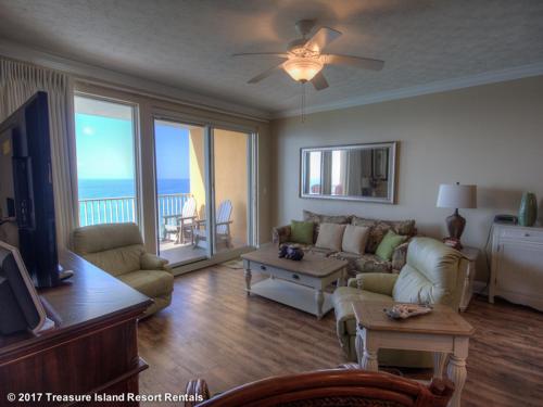 Treasure Island 0706 - image 33