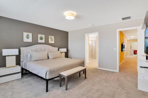 New 5 BD 4 BA Home with Private Pool at Solterra Resort - main image