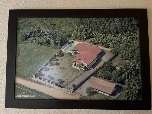4 bedrooms, 7 beds