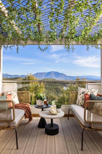 Small Oasis P&O Serviced Apartments