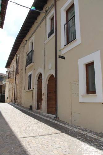  La Rosa dei Pastori in San Demetrio neʼ Vestini