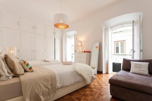 Ginjinha House - 4 Rooms - Bairro Alto - with AC by Lisbeyond 1
