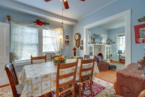 Charming Canyon Lake Cottage with Pool and BBQ Pit! - image 10
