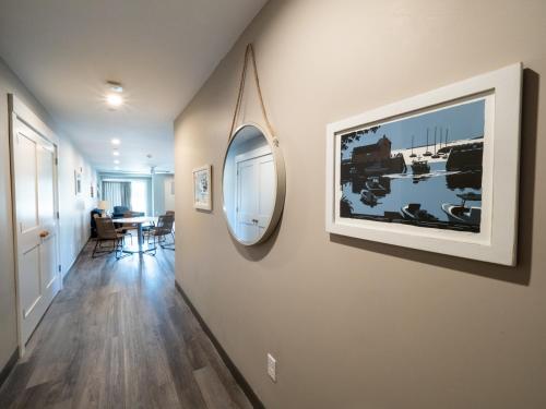 Long Beach Suites - image 4