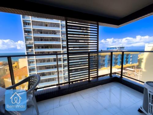 Apartamento com linda vista mar no Smart Barra