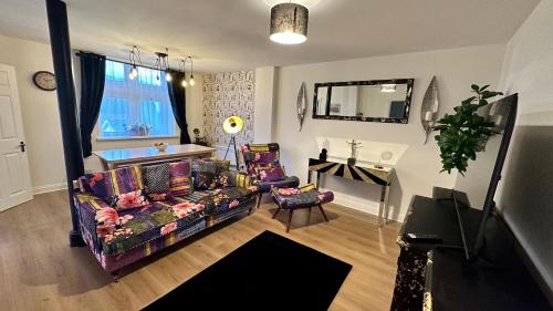 B&B Pontypool - Stylish & Cosy - Flat 6, Osborne Road - Bed and Breakfast Pontypool