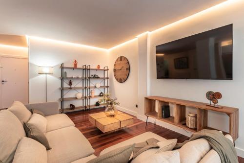 New! Lovely 4-Bedroom Loft in Bilbao, Bilbao (photo 3)