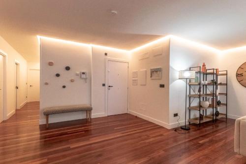 New! Lovely 4-Bedroom Loft in Bilbao, Bilbao (photo 9)