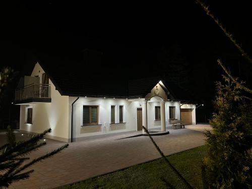 Komfortowy Leśny Dworek - sauna, balia (Komfortowy Lesny Dworek - sauna, balia) in Snochowice