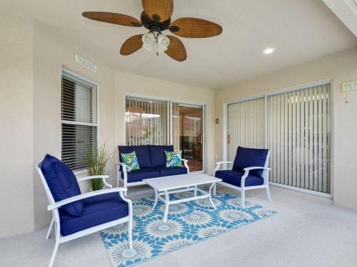 3 bedrooms pool home Calabay Parc Tower Lakes near Bonnet Lake