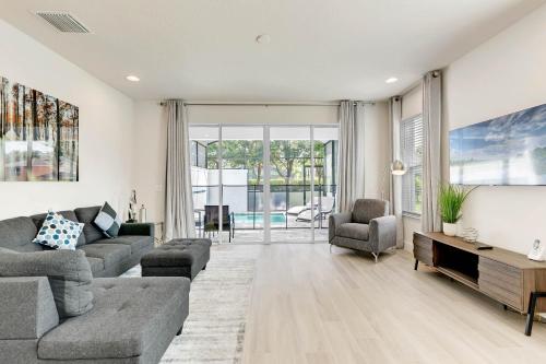 Hidden Forest 3 Bedroom Vacation Home (2020)
