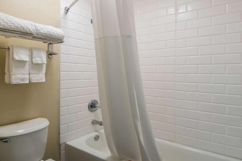 SureStay Plus Hotel by Best Western Jackson image 45