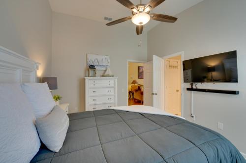 Disney Escape Arcade Pool and Themed Rooms! - image 10